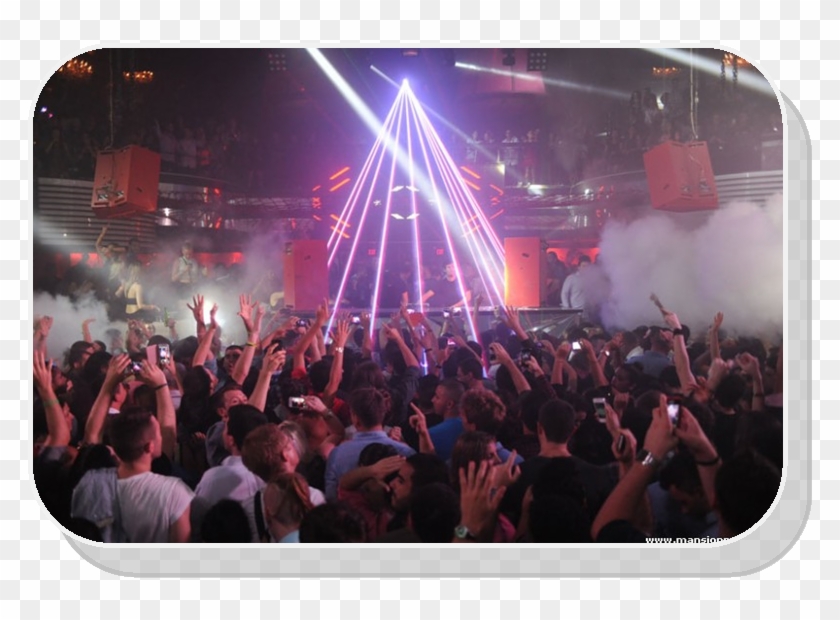 Local Information - Crowd Clipart